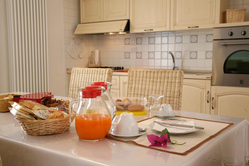 Grotta Cilicia B&B โนซิ ภายนอก รูปภาพ